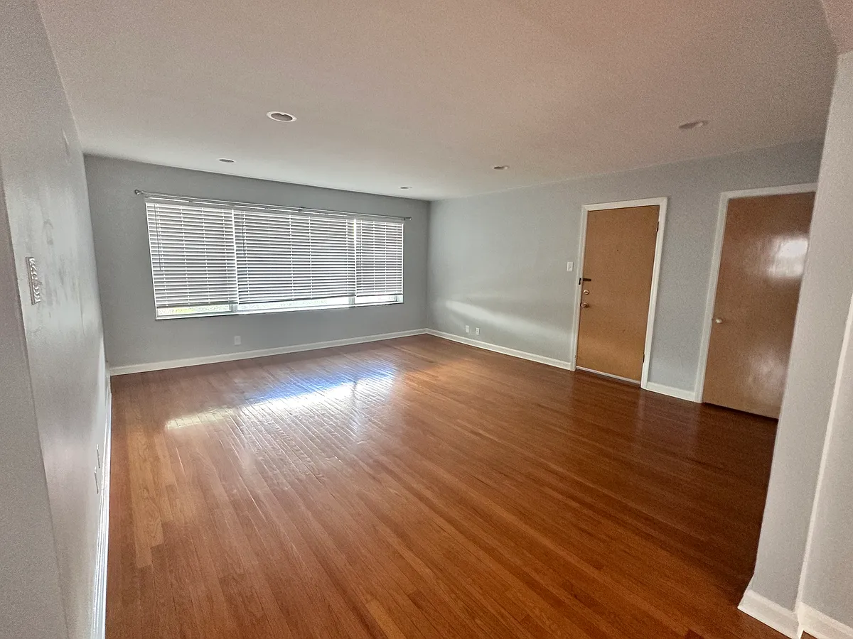 Building Photo - 7005 Southland Ave #2N