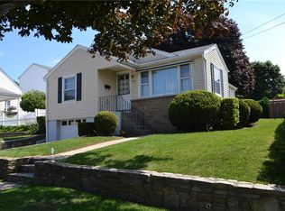 305 Princess Ave, Cranston, RI 02920