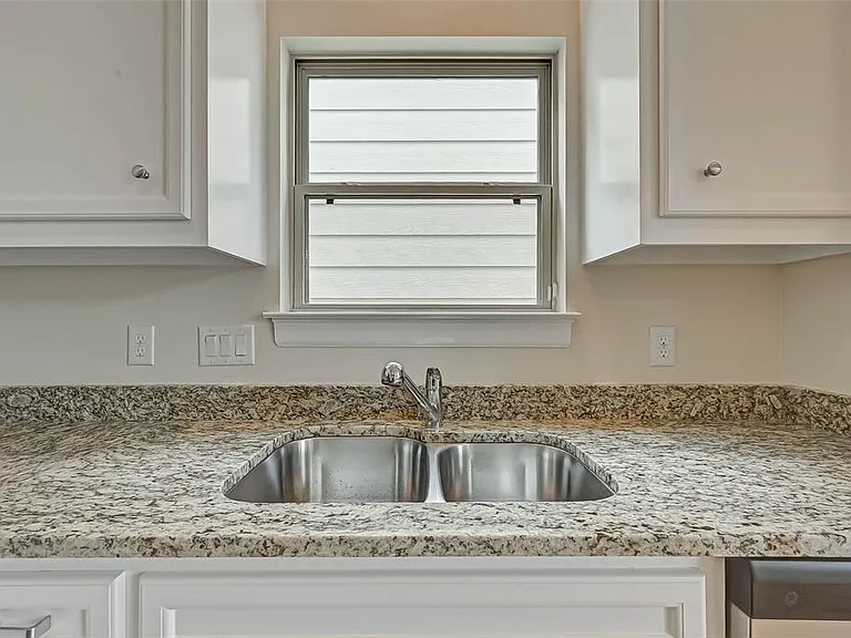 11609 Main Cypress Dr — Photo 13
