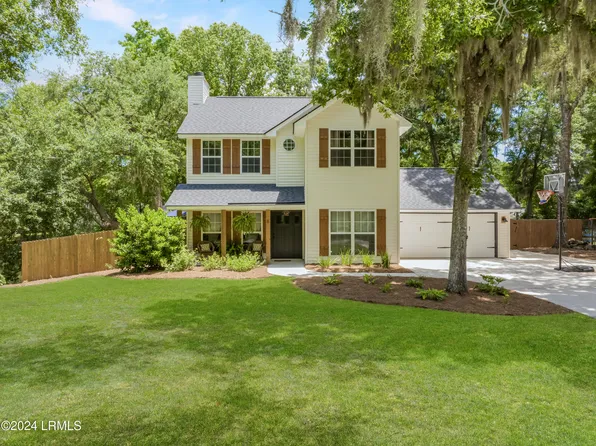 8 Purrysburg Drive, Beaufort, SC 29907