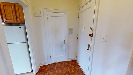 Rented by Metro Garden Realty NYC