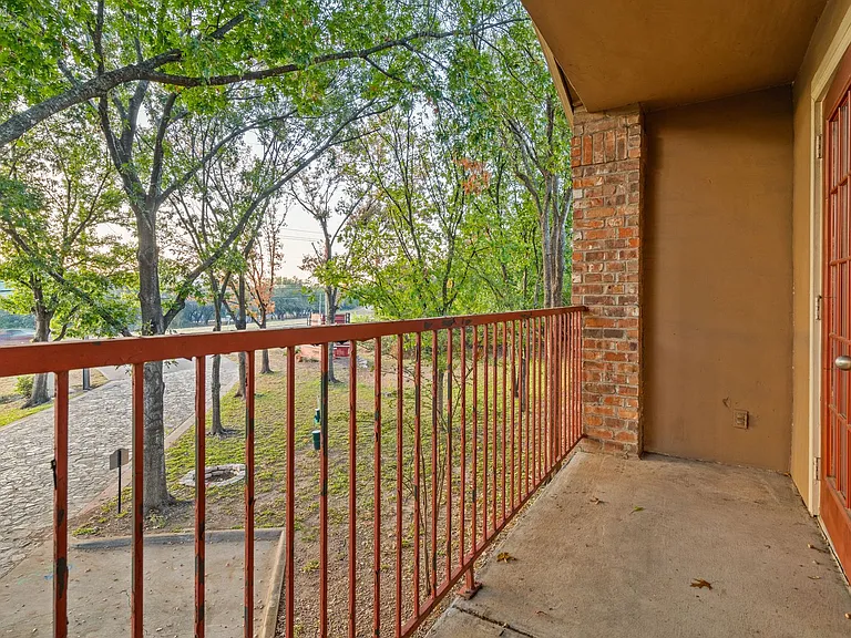 6804 N Capital Of Texas Hwy #521 — Photo 19