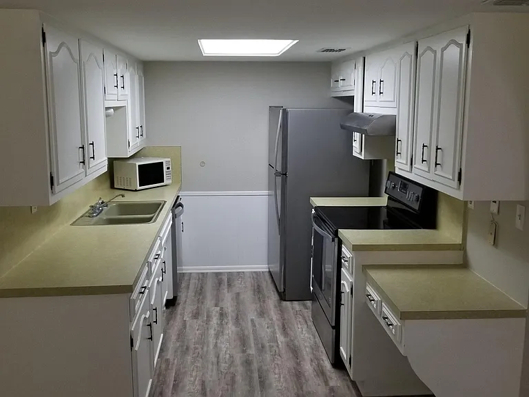 9317 Powhatan Dr — Photo 23