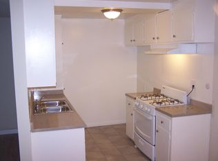 5040 Tujunga Ave #12, North Hollywood, CA 91601