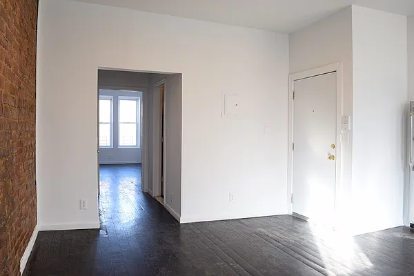 Rented by Superior Homes | media 21