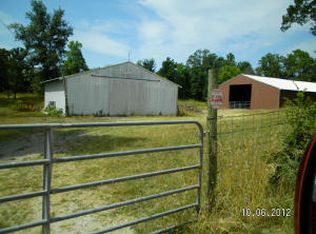 Division Ave, Yellville, AR 72687