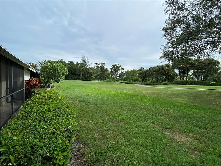 1351 Park Lake Dr #14-R — Photo 4