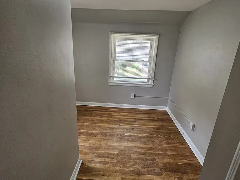 5635 South Blvd — Photo 11