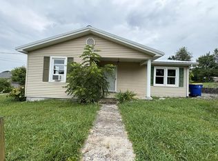 100 Hogan St, Park City, KY 42160