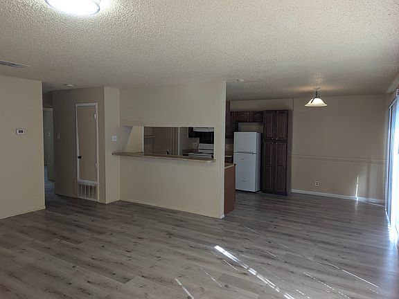 5th image of 1322 Bayou St