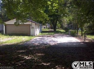 3442 S Chestnut Ave, Newaygo, MI 49337