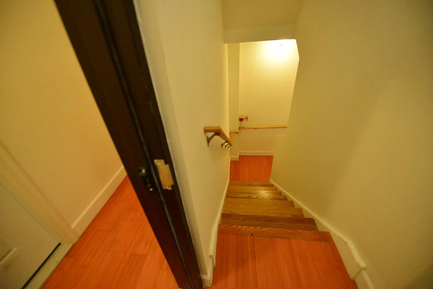 1030 Wood St — Photo 2