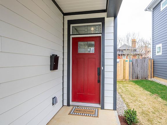 2nd image of 3217 Gilbert Ave