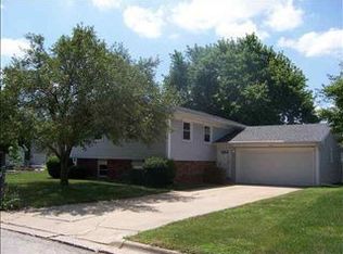 105 Cornell Dr, Normal, IL 61761