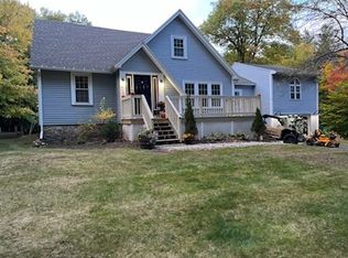 91 Holt Rd, Ashburnham, MA 01430