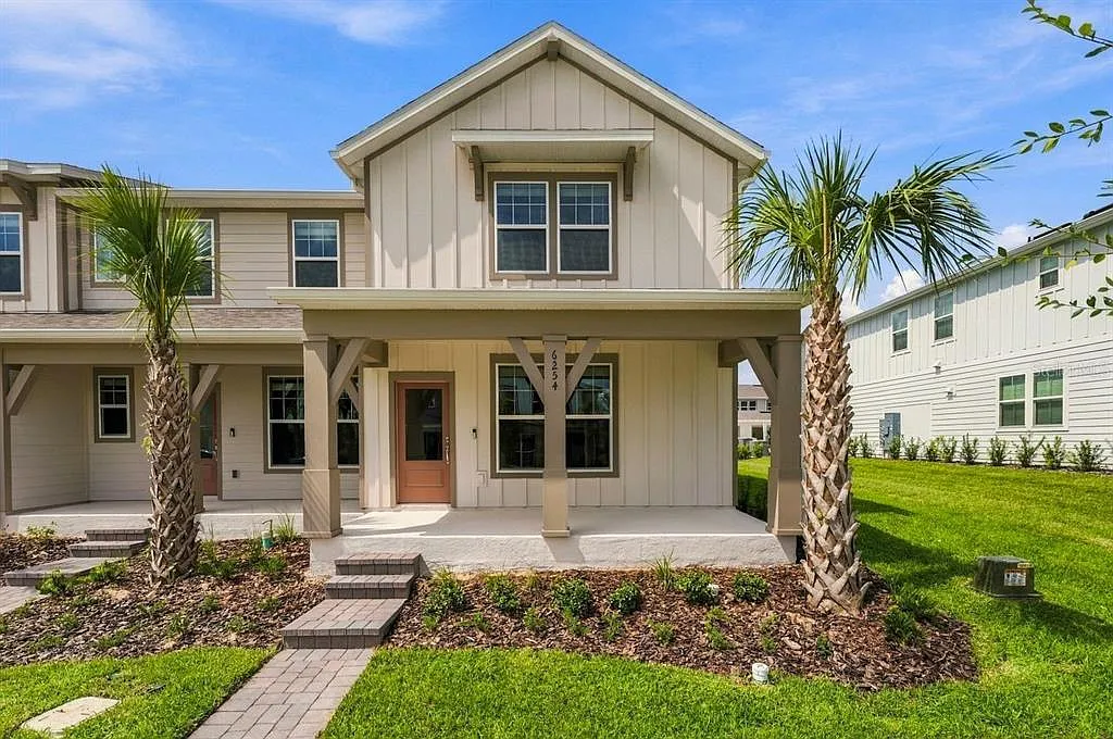 4 bed, 2.5 bath, 1770 sqft, $2,990 — Photo 2