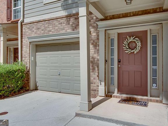 4th image of 2799 Keystone Ave