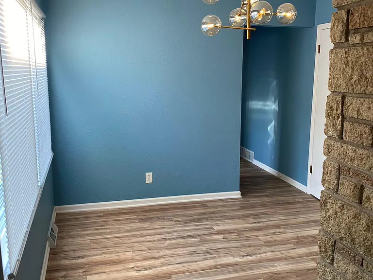 728 Milwaukee Ave — Photo 4