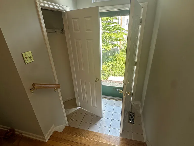Woods End — Photo 4