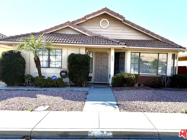 731 Via Linda Dr, Hemet, CA 92545