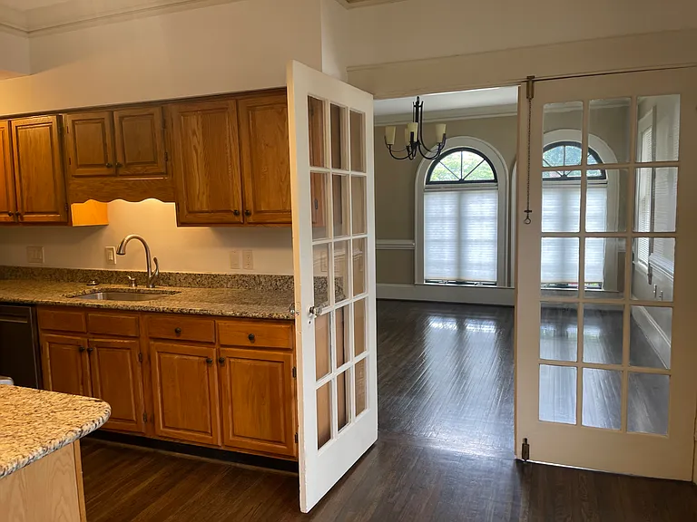 418 Clement Ave #4 — Photo 9