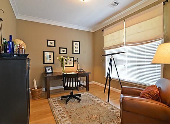 4th image of 6815 Promontory Dr