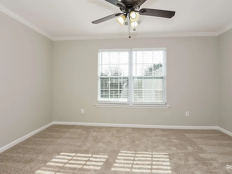 328 Hiawassee Dr — Photo 14