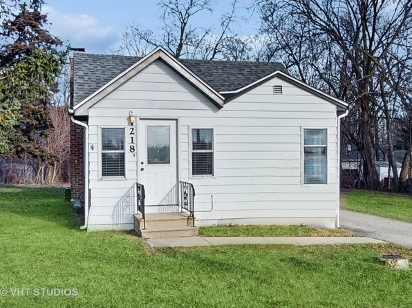 7218 Huron Dr, Wonder Lake, IL 60097
