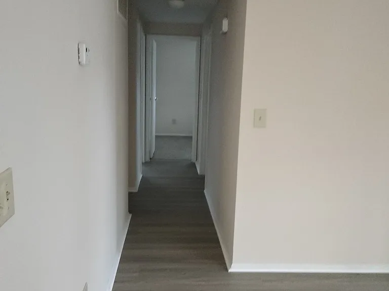 4508 Far Hills Ave — Photo 6