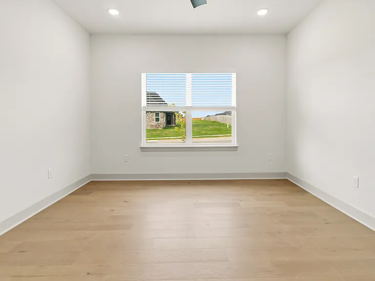 910 Trestle Ln — Photo 26
