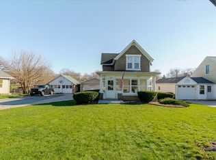 502 W Cruger Ave, Eureka, IL