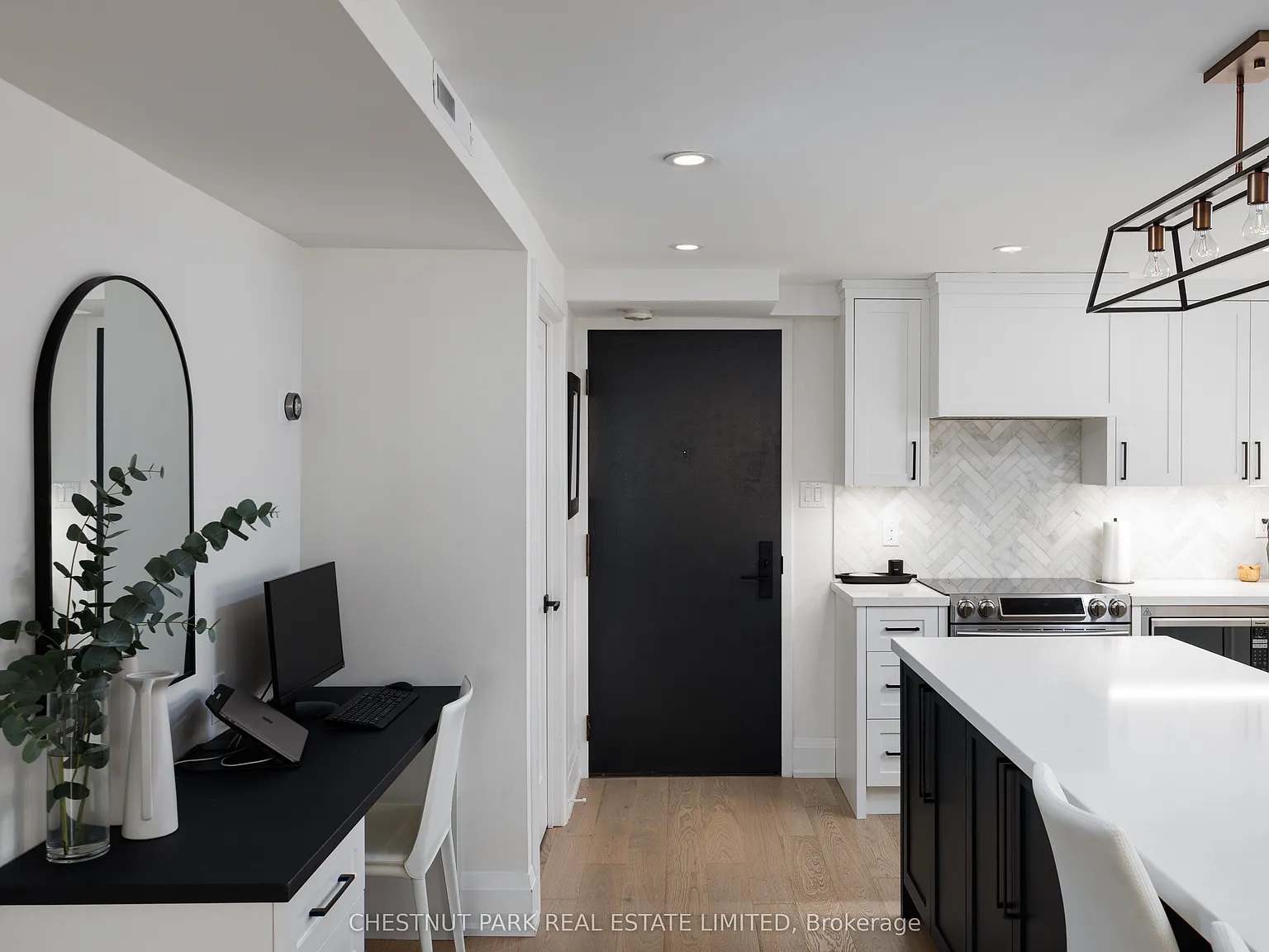 1 bed, $3,200 — Photo 3