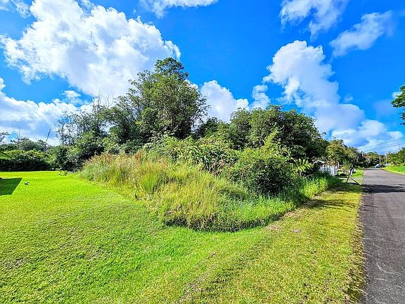 2nd image of Haumalu St Lot 100