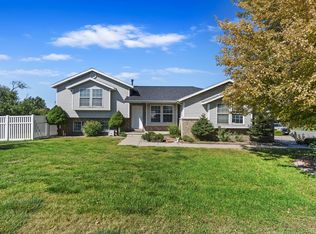 1613 N 2000 W, Clinton, UT 84015