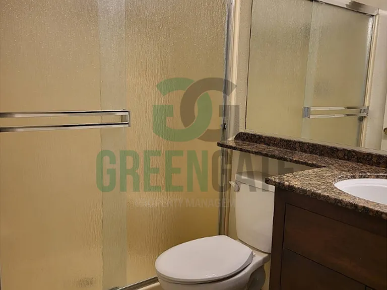 2428 Woodvale Dr — Photo 30