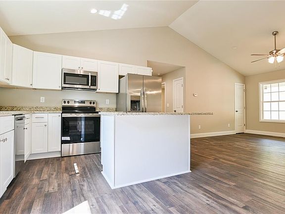 4th image of 205 Perkins Rd