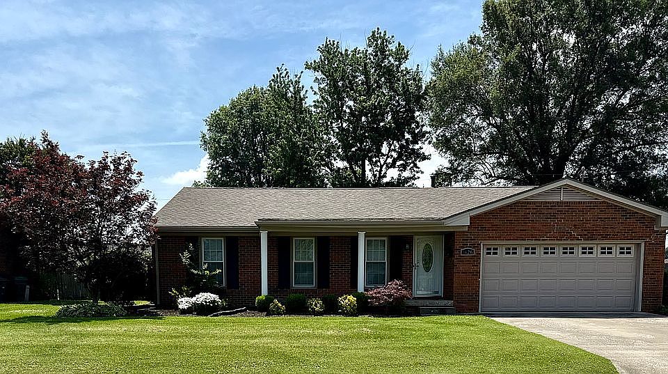 1st image of 1626 Chapel Ln
