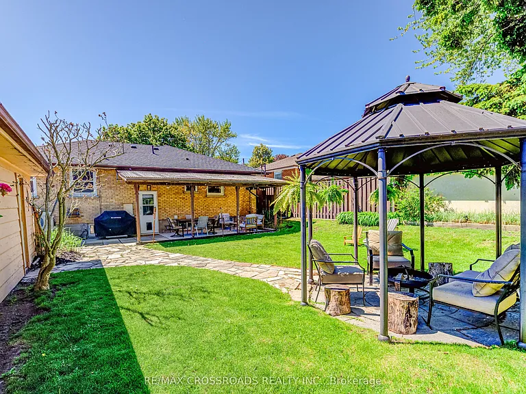 778 Tennyson Ave — Photo 29