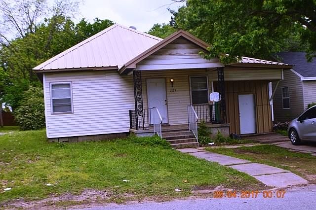 2nd image of 1325 Coolidge St