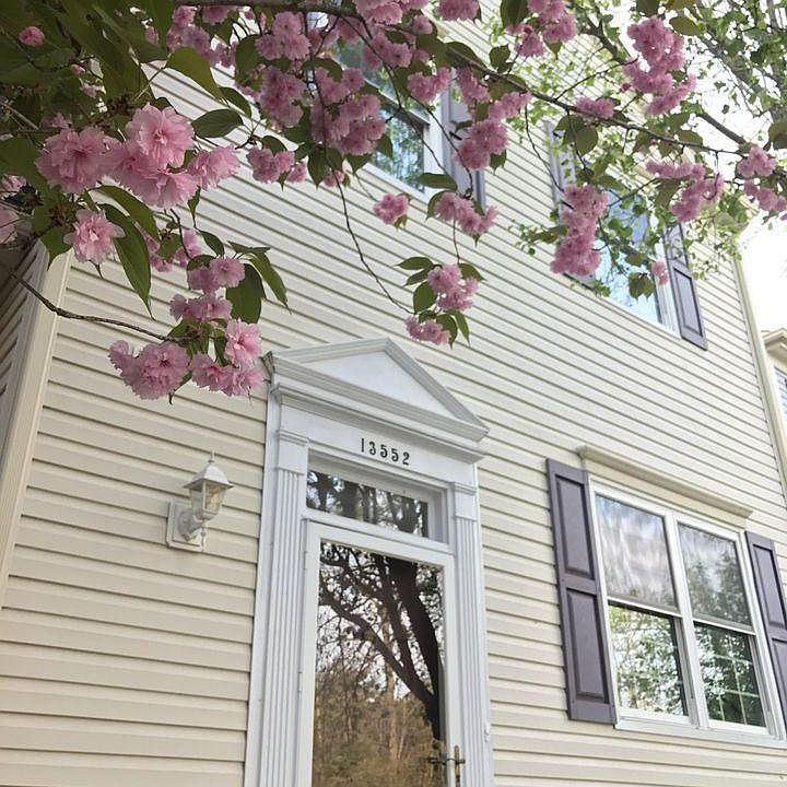 1st image of 13552 Sierra Dr