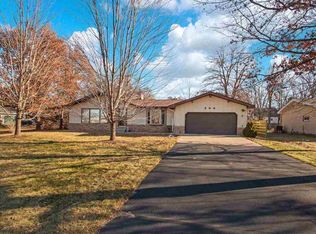 304 Pinecrest Ave, Stevens Point, WI 54481