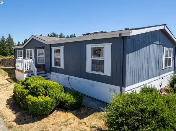 1000 S McKern Ct Unit 82, Newberg, OR 97132