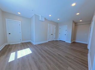 22 N King St #2C, Gloucester City, NJ 08030
