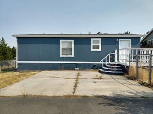 255 NW Golden Hills Dr, Pullman, WA 99163