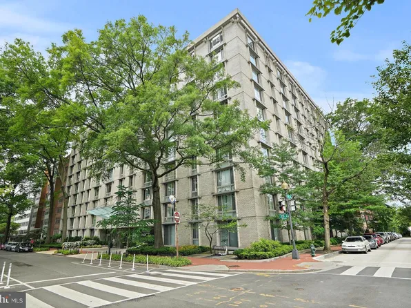 950 25th St NW #1027, Washington, DC 20037