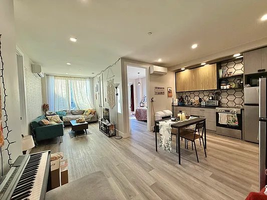 Rented by ERNY LLC | media 1