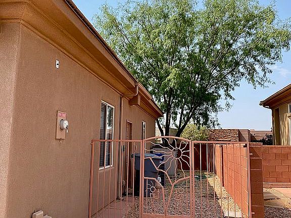 3rd image of 250 N Snow Canyon Dr #5