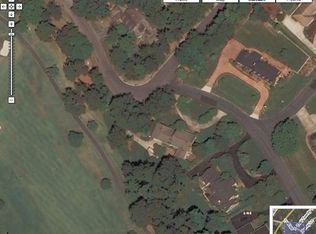 2 Surrey Ln, Durham, NC 27707