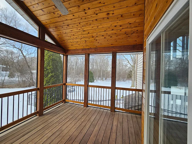 Screen porch off the dining room