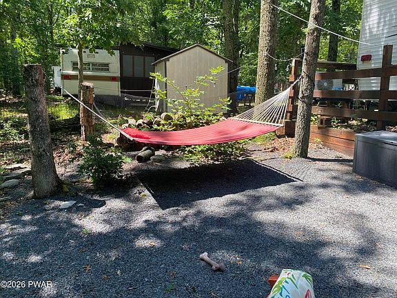 4th image of 109 Powhatan Dr #109